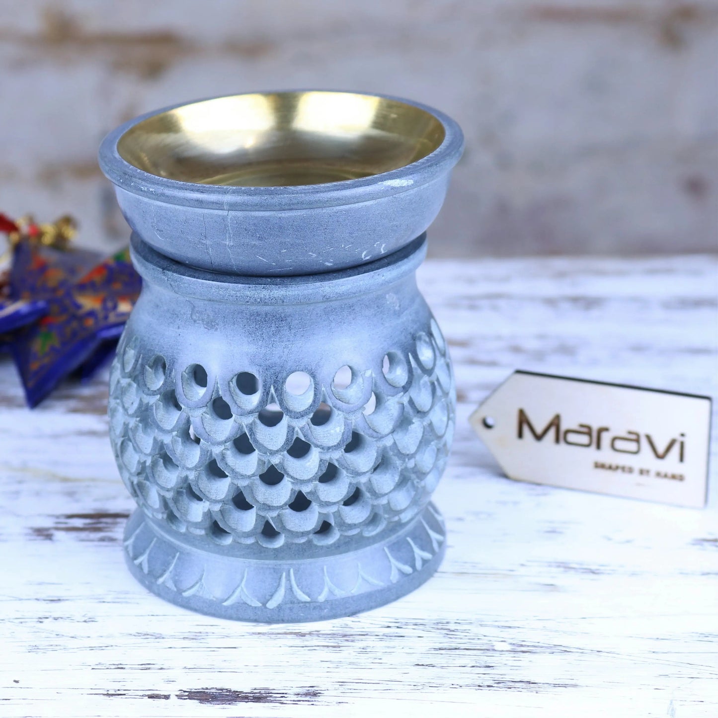 Nokari Grey Carved Oil Burner