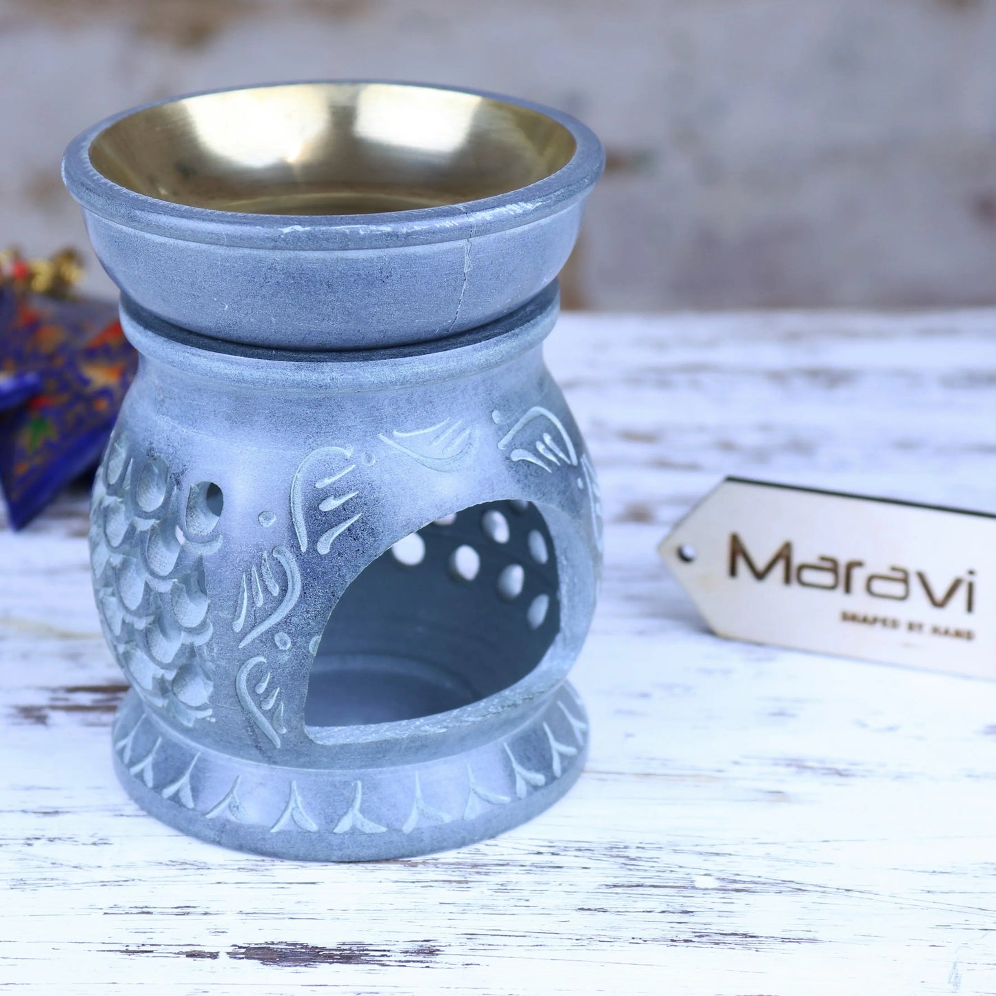 Nokari Grey Carved Oil Burner