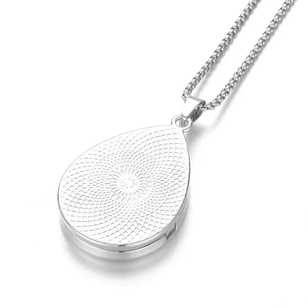 Waterdrop Aromatherapy Diffuser Pendant Necklace