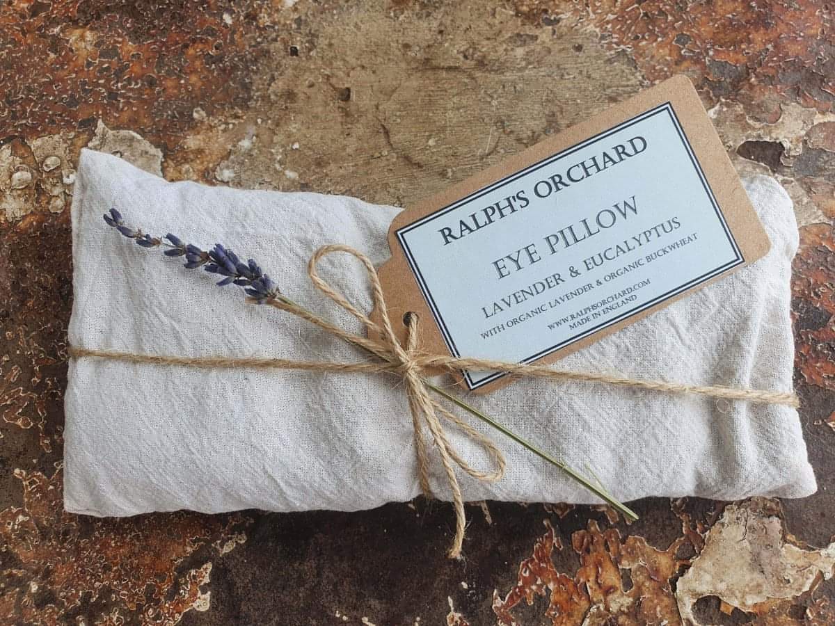 Lavender Eye Pillow – Aromatherapy for Sleep, Yoga & Headache Relief