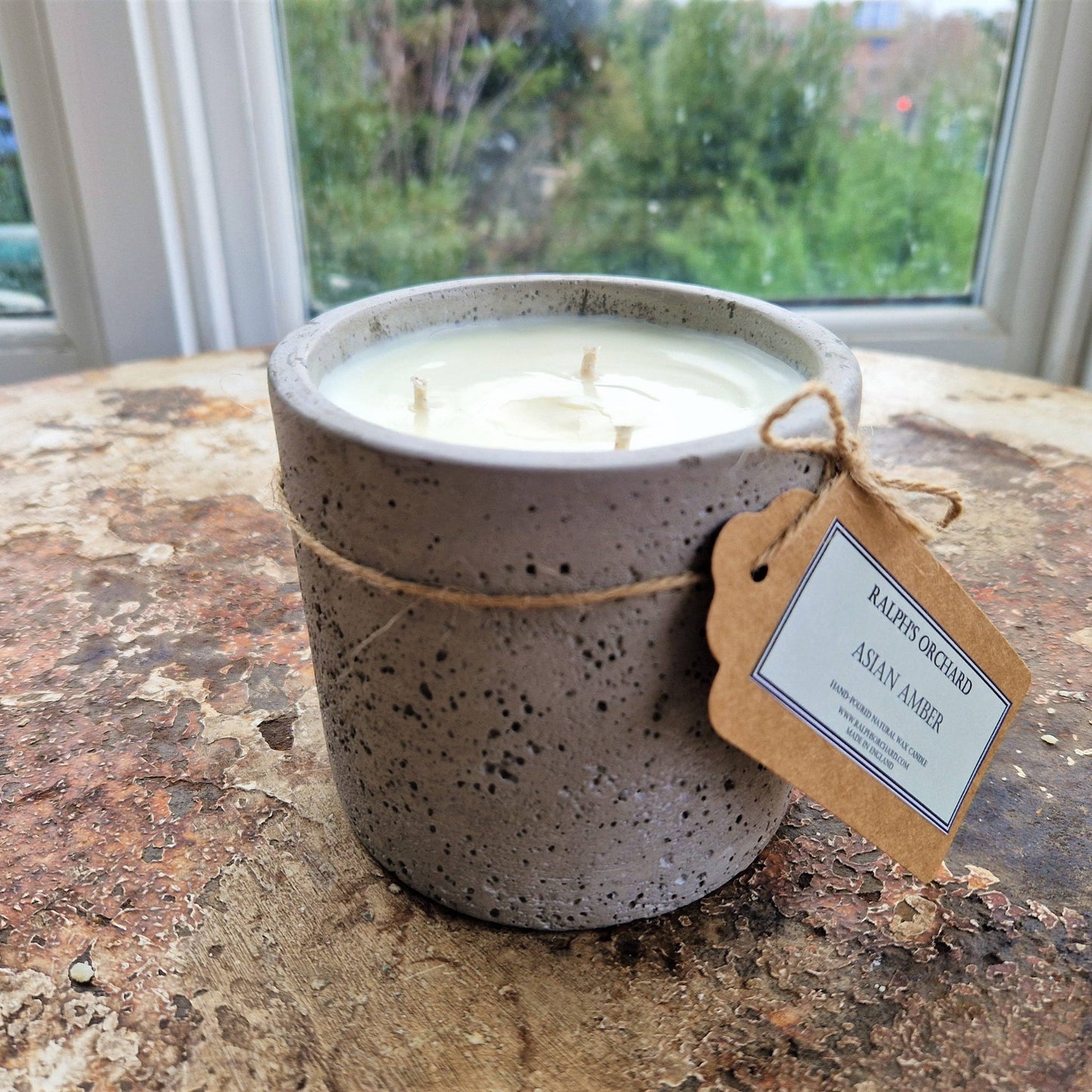 Concrete Urban Scented Candle