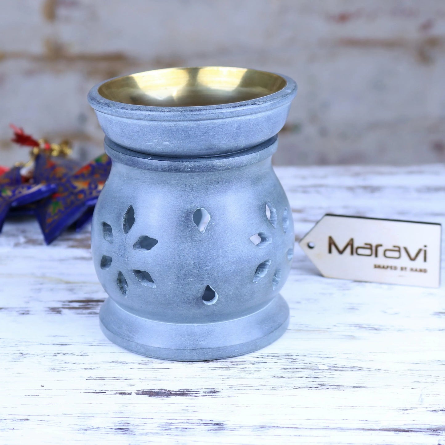 Nokari Grey Carved Oil Burner