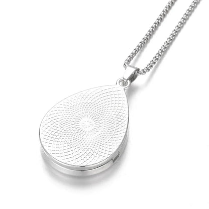 Waterdrop Aromatherapy Diffuser Pendant Necklace