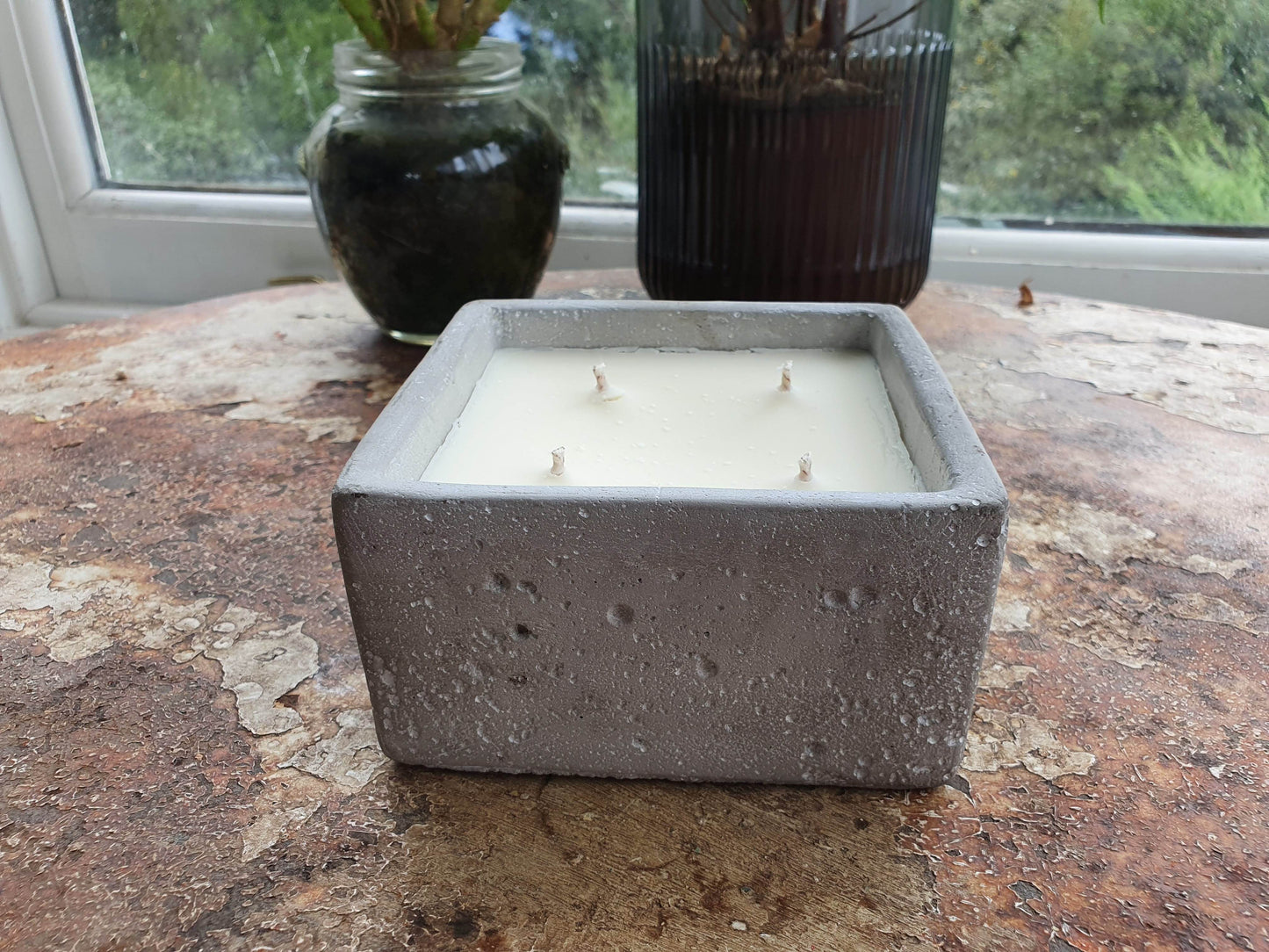 Concrete Urban Scented Candle