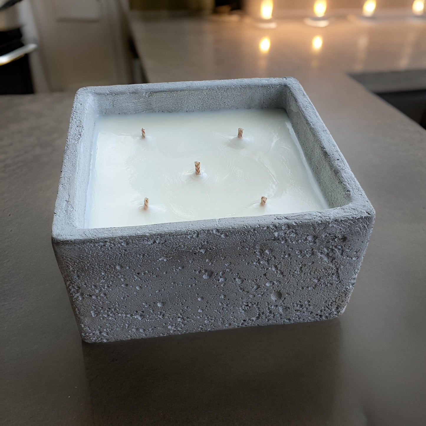Concrete Urban Scented Candle